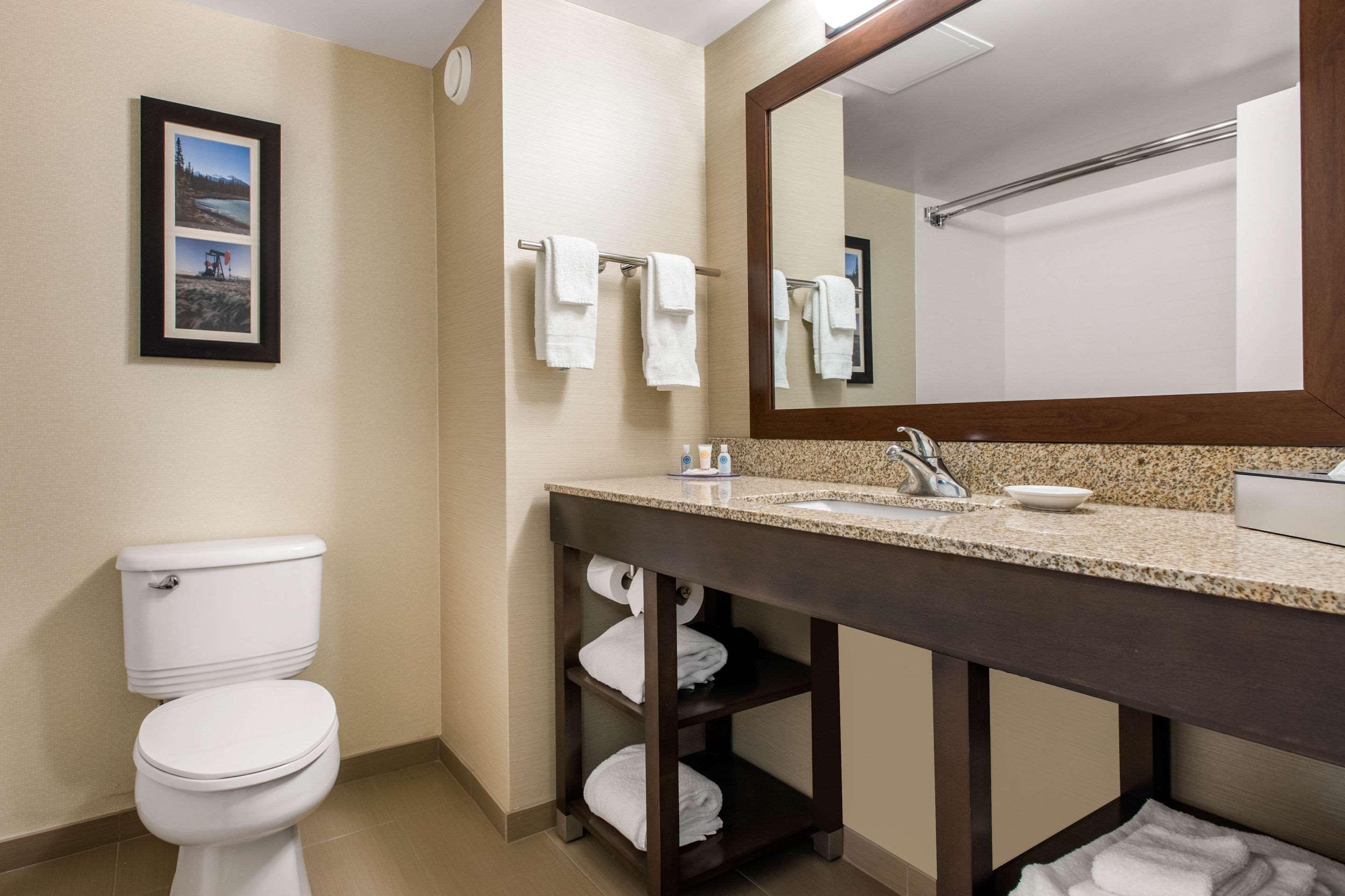 Comfort Inn & Suites Ред Дир Экстерьер фото