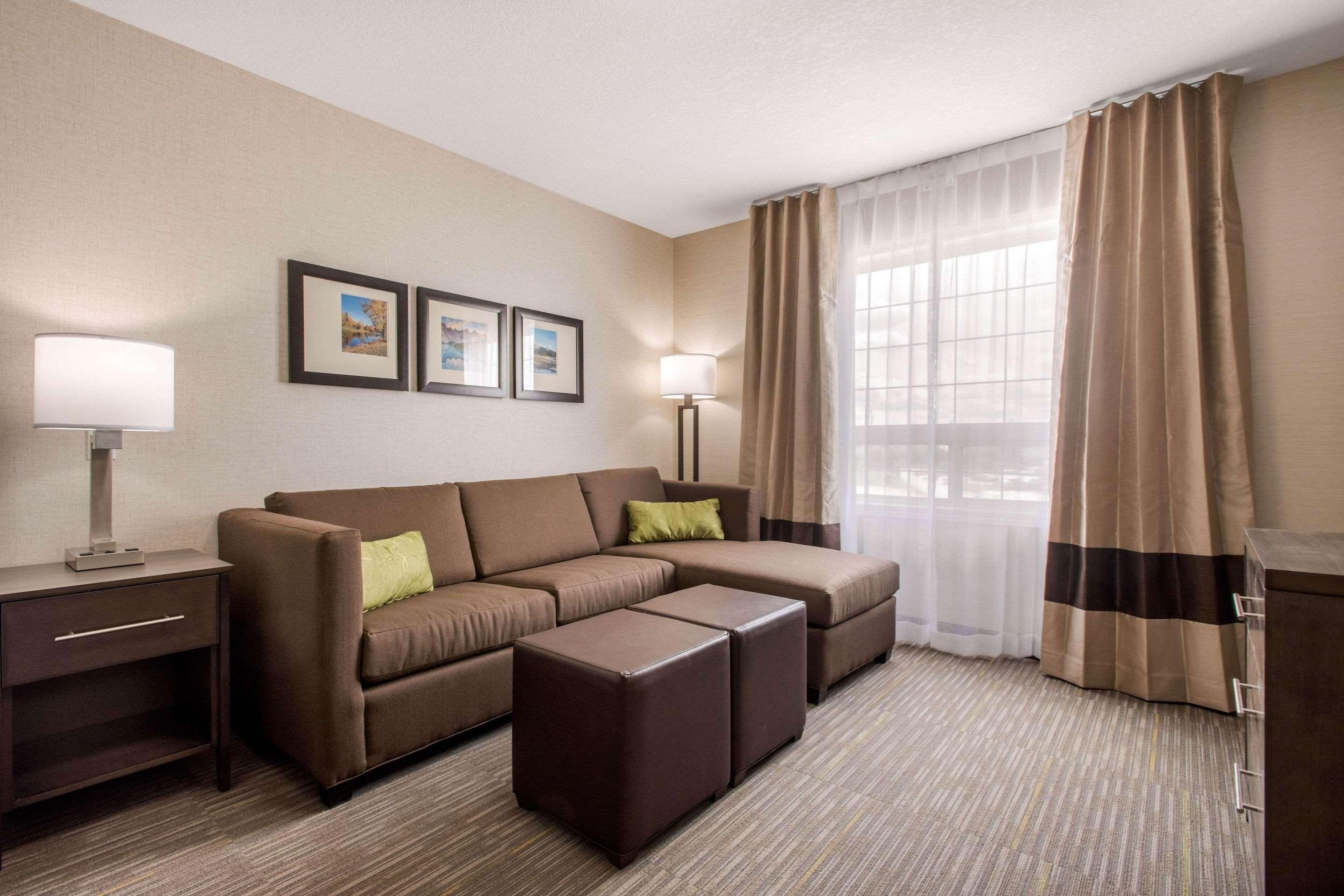 Comfort Inn & Suites Ред Дир Экстерьер фото