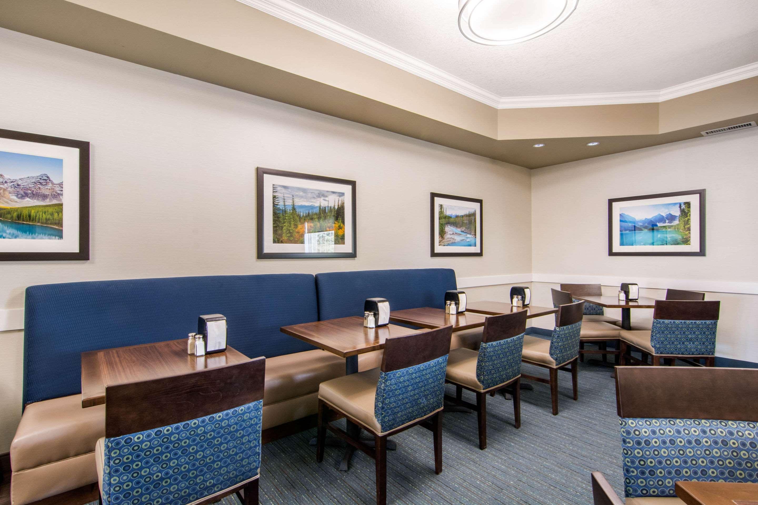 Comfort Inn & Suites Ред Дир Экстерьер фото