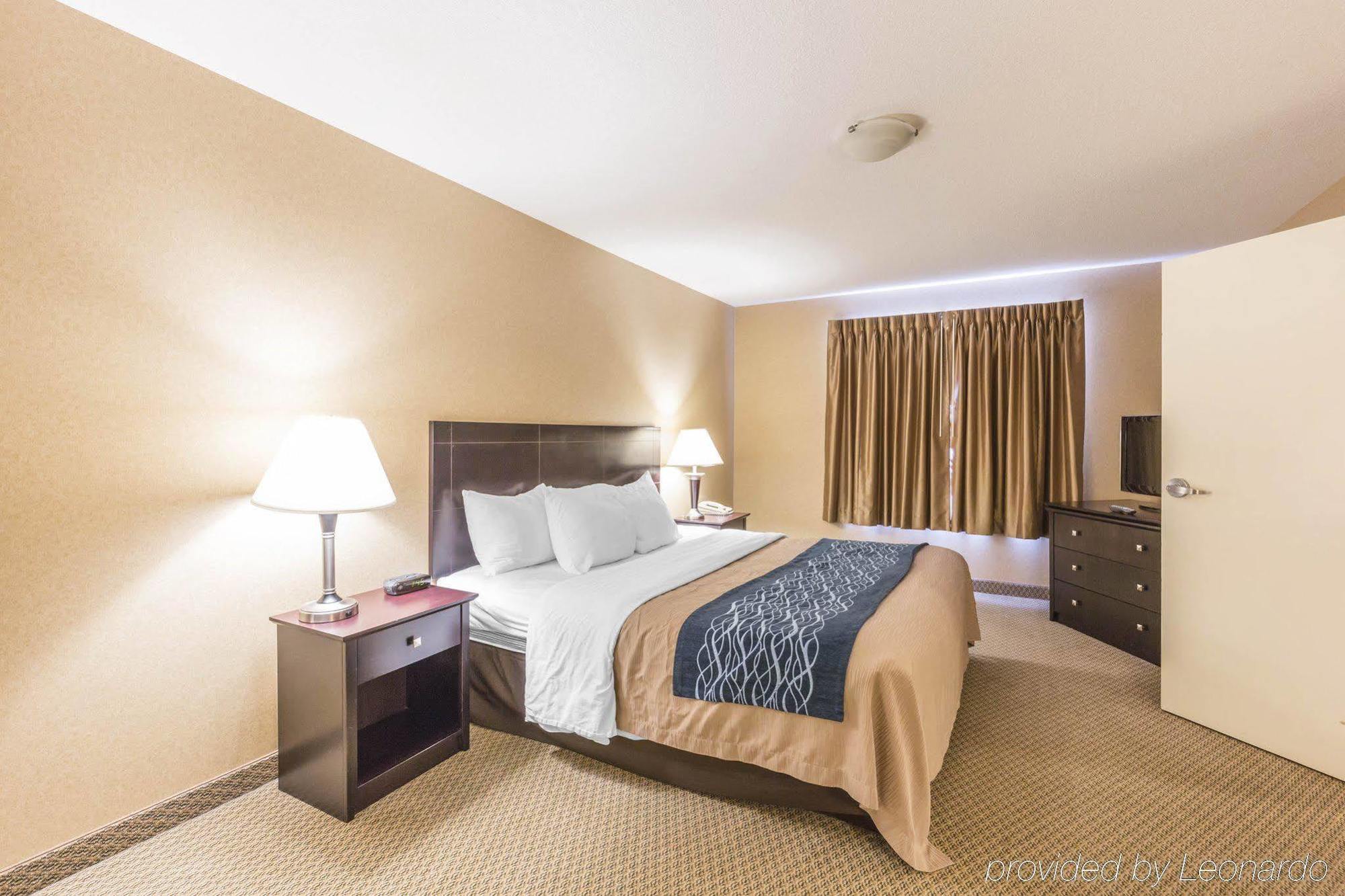 Comfort Inn & Suites Ред Дир Экстерьер фото