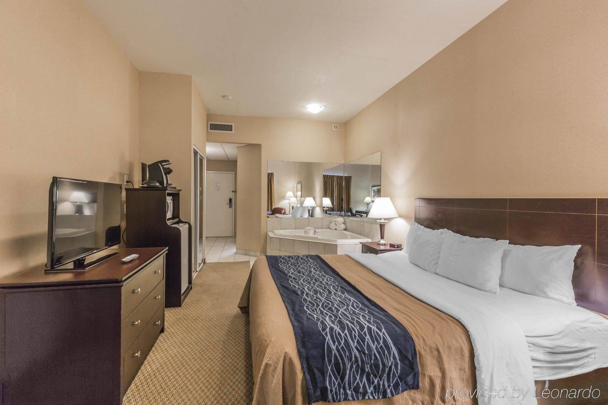 Comfort Inn & Suites Ред Дир Экстерьер фото
